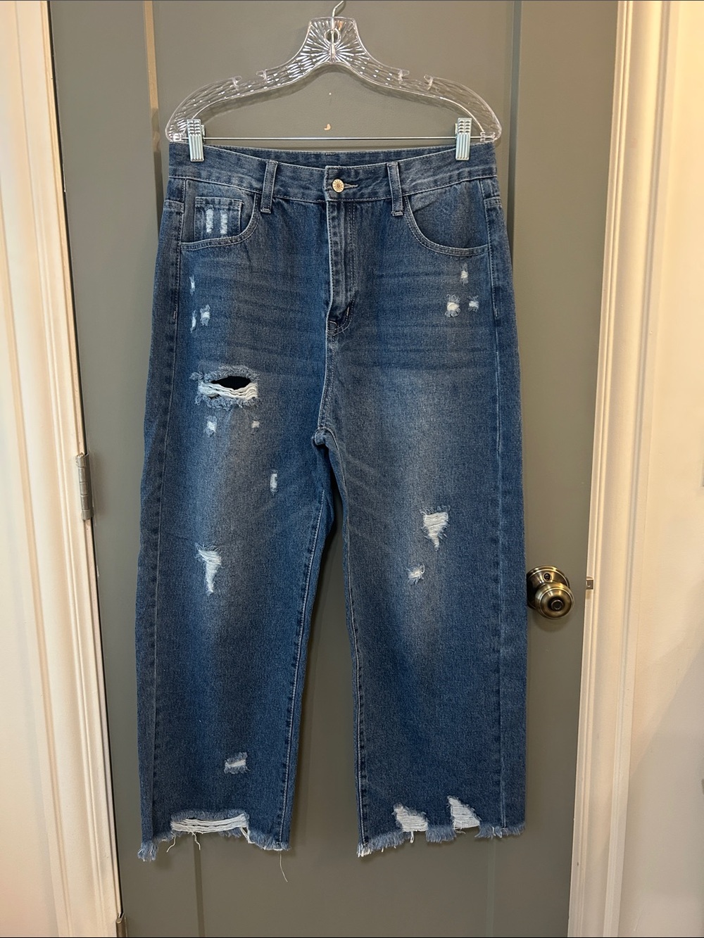 Women’s  Distressed Straight-Leg Jeans - Blue